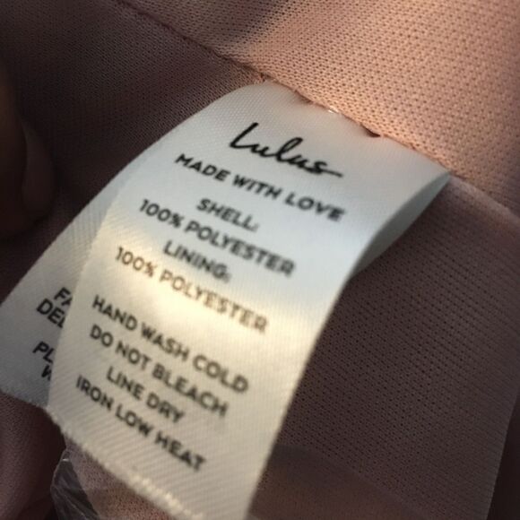 Lulu’s Plisse and Thank You Blush Backless Romper Size Small - Picture 15 of 15